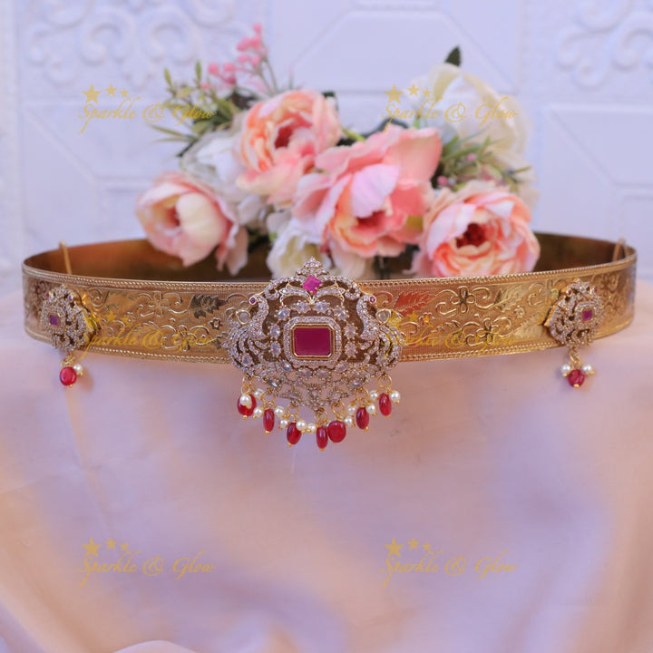 Exquisite Gold Imitation Peacock Hipbelt for Weddings