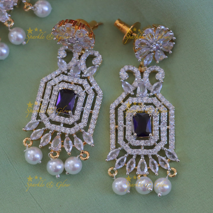 Green & White AD Stone Statement Choker