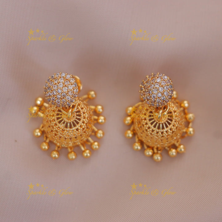 Exquisite Elephant Necklace - Timeless Gold Style