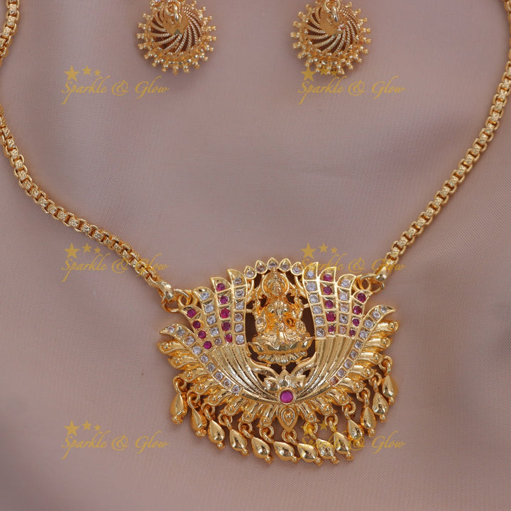 Exquisite Lotus Lakshmi Necklace - Festive Elegance