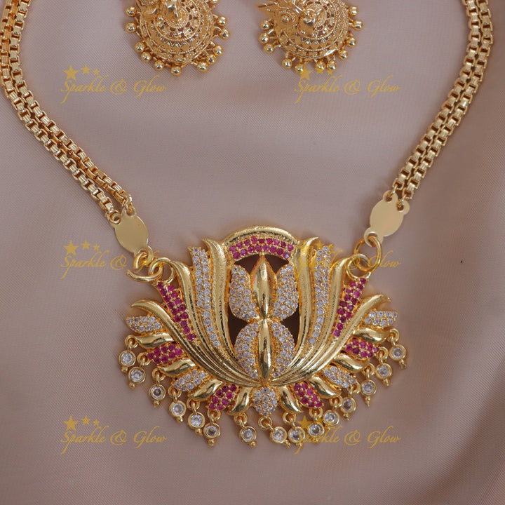Premium Gold Floral Pearl Necklace - Perfect for Weddings
