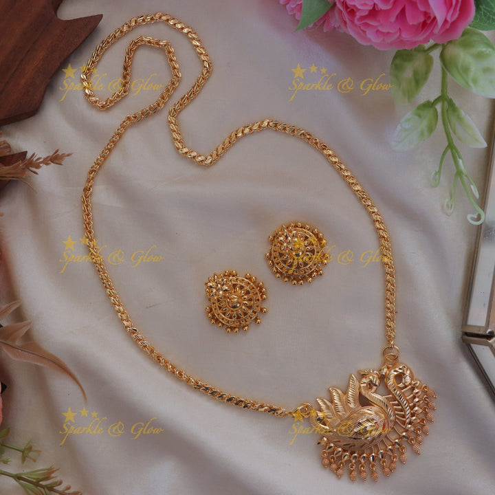 Radiant Gold Peacock Necklace Set for Festive Glamour