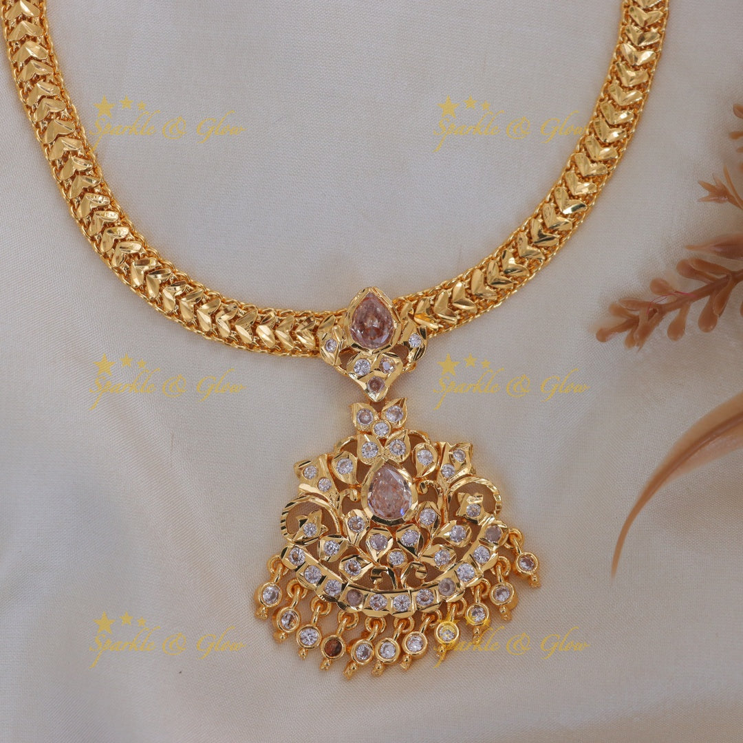 Gold-Toned Floral Necklace for Festive Glam Look