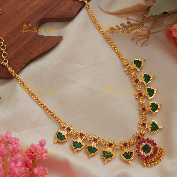 Exquisite Indian Floral Gold Necklace - Premium Design