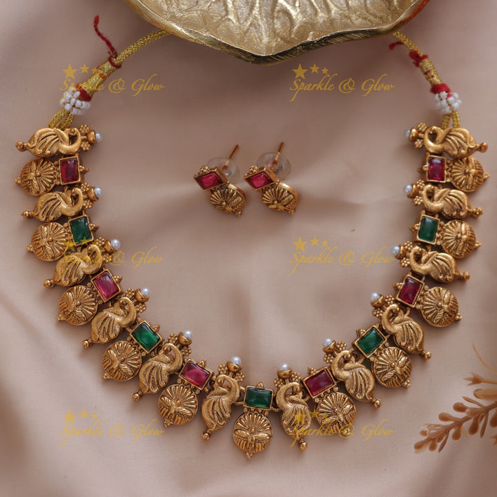 Exquisite Peacock Stone Pearl Necklace Set Online