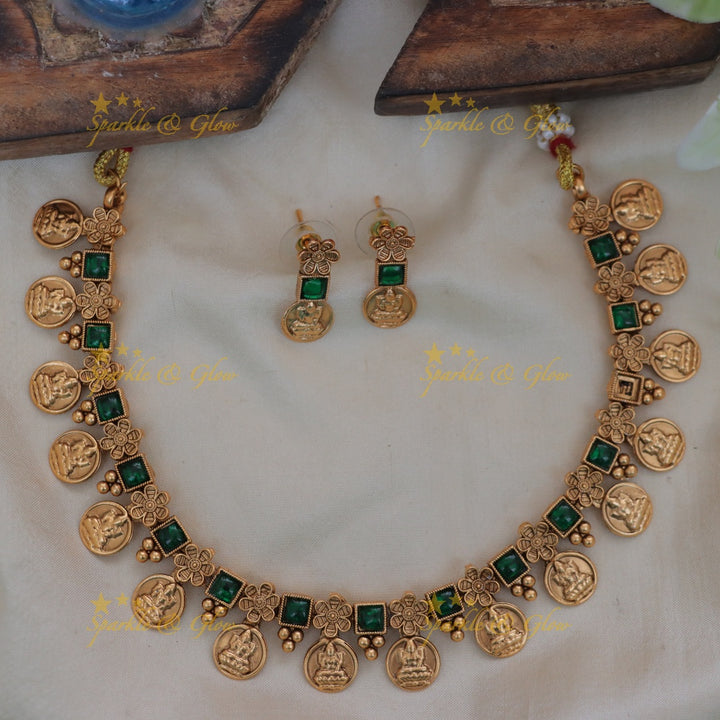 Exquisite lakshmi coin floral short necklace