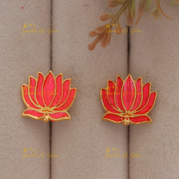 Exquisite Lotus Gold Necklace & Earring Set - Premium