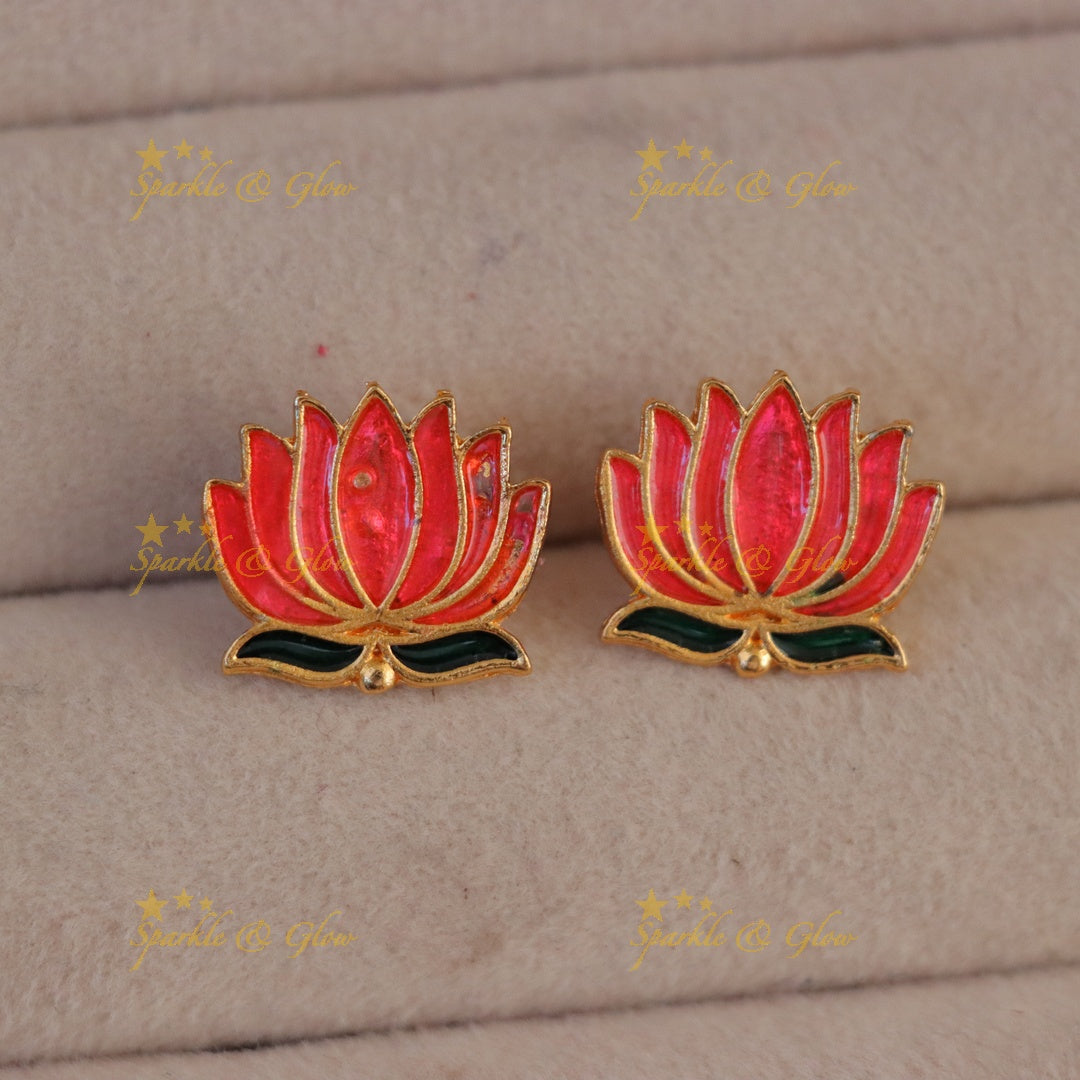 Exquisite Lotus Gold Necklace & Earring Set - Premium