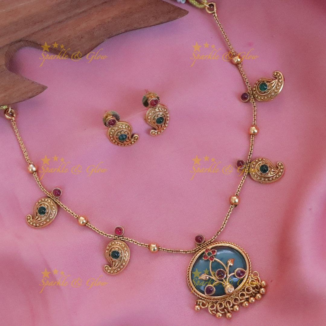 Exquisite Mango Gold Beads Necklace - Festive Elegance