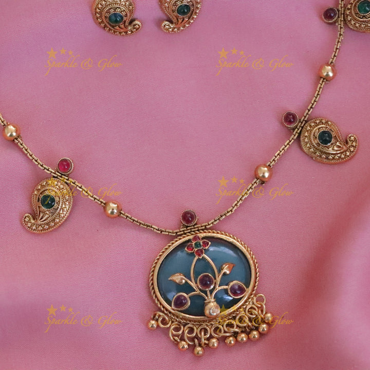 Exquisite Mango Gold Beads Necklace - Festive Elegance
