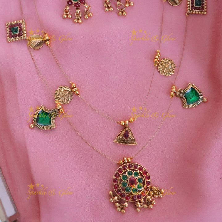 Exquisite Two-Layered Floral Pendant Necklace - New Arrival