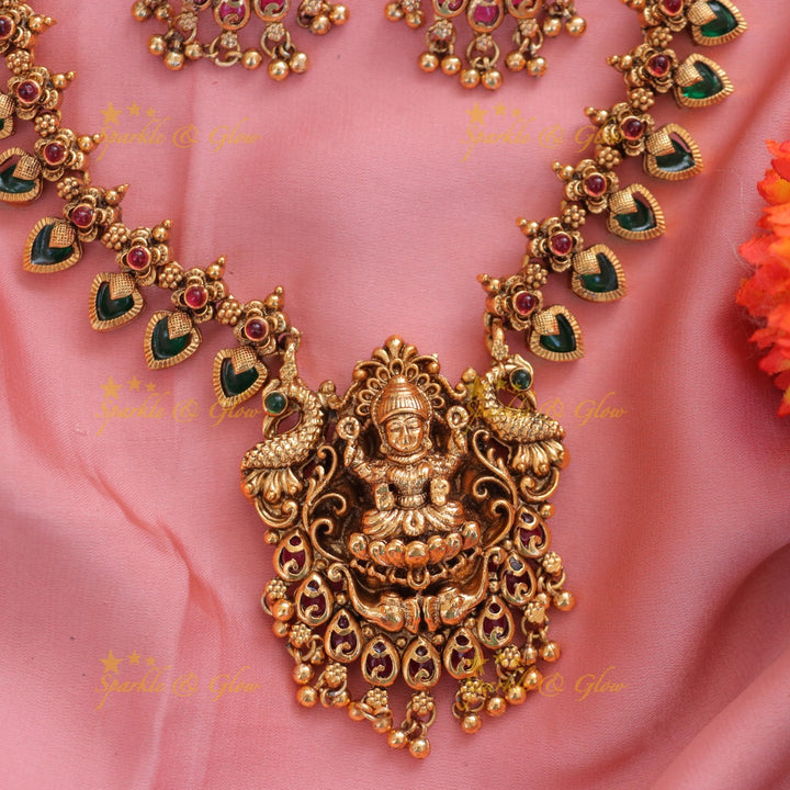 Exquisite Lakshmi Necklace for Festive Elegance