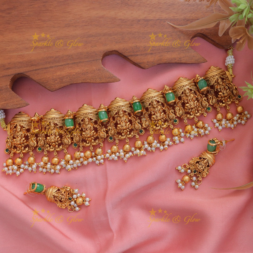 Exquisite Lakshmi Pearl Necklace – Sparkle & Glow