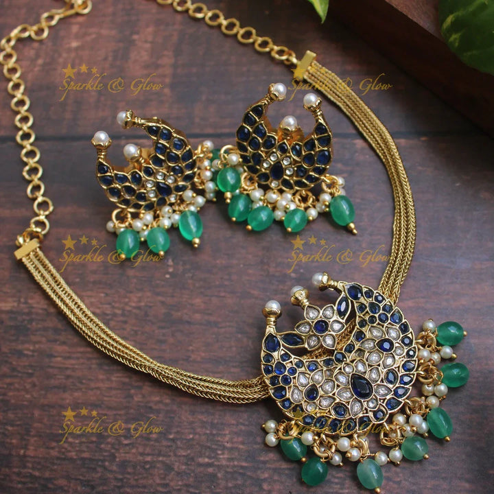 Gold alike moon choker with kemp stones - Blue white - Sparkle and Glow