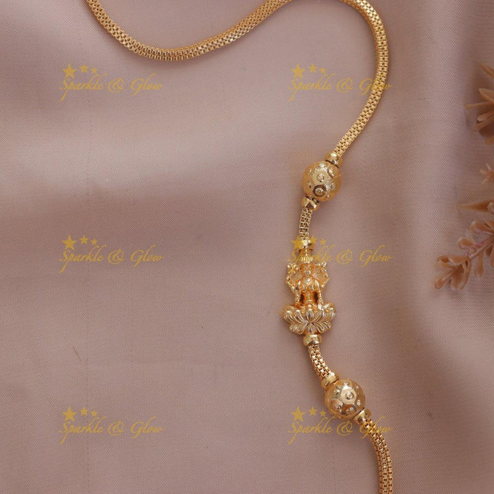 Exquisite Lakshmi Gold Bead Necklace for Weddings