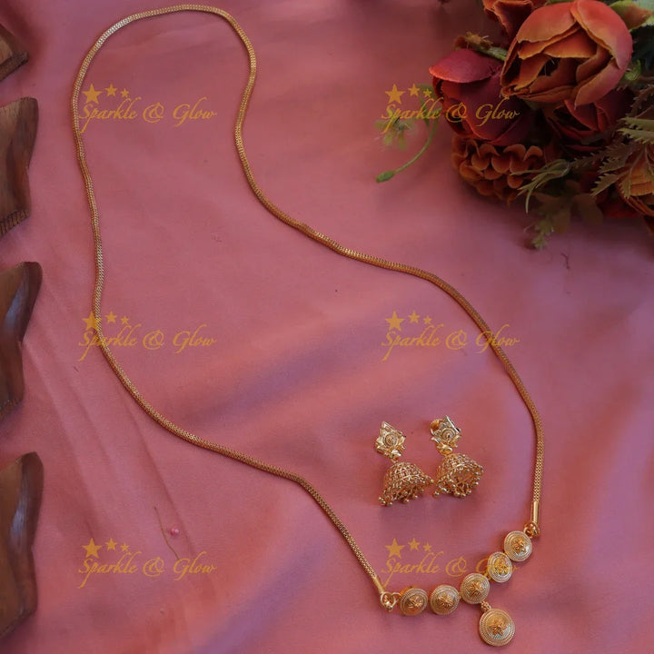 Exquisite Gold Floral Coin Necklace for Weddings