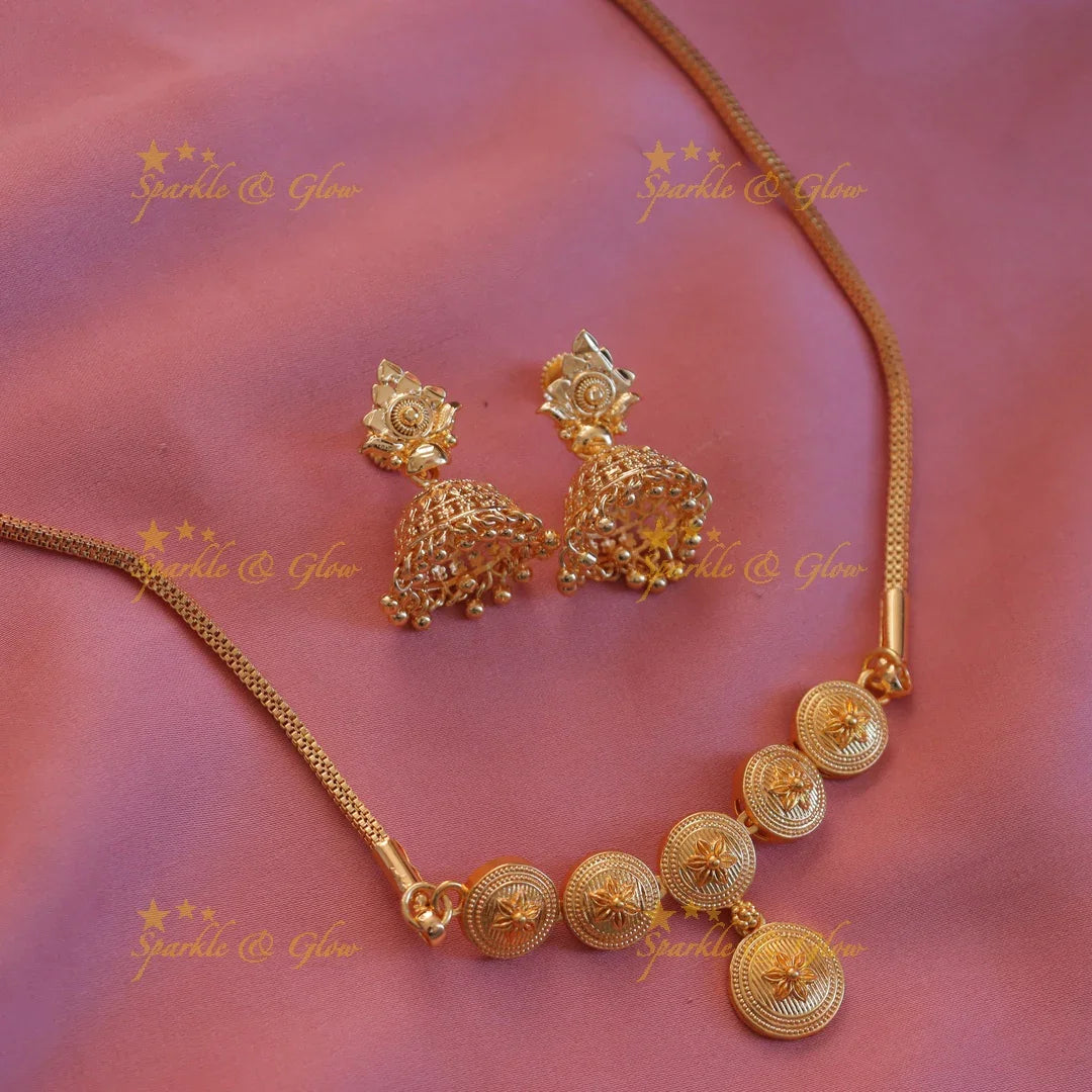 Exquisite Gold Floral Coin Necklace for Weddings