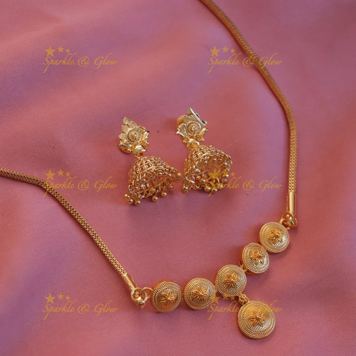 Exquisite Gold Floral Coin Necklace for Weddings
