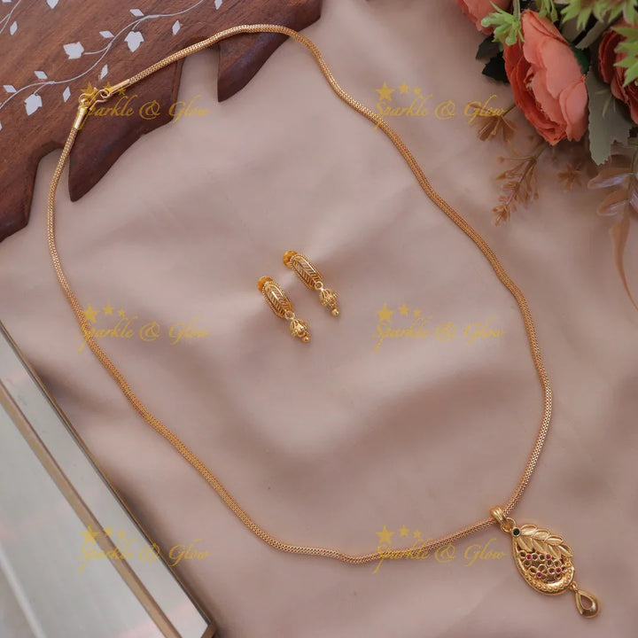 Elegant Gold Tone Necklace for Weddings & Festive Wear