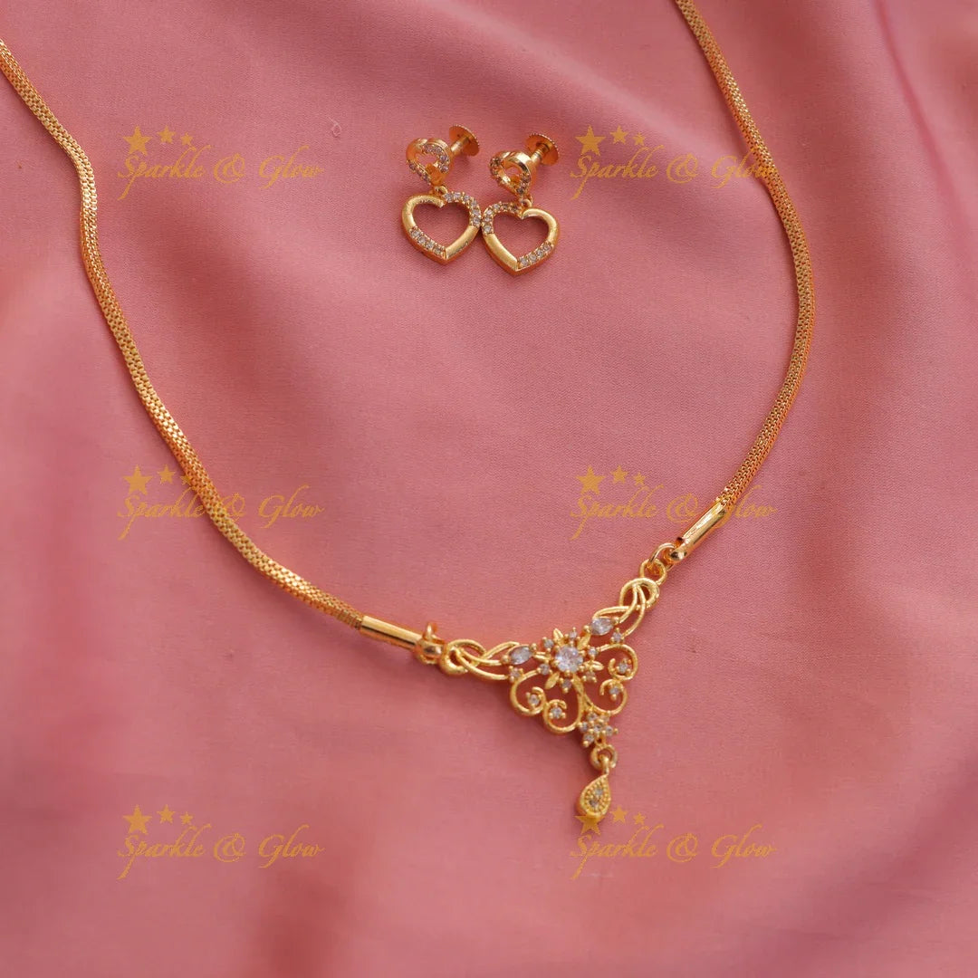 Exquisite Floral Heart Necklace for Special Occasions