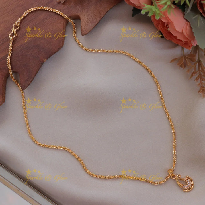 Mango Floral Pendant Necklace Gold - Festive Elegance