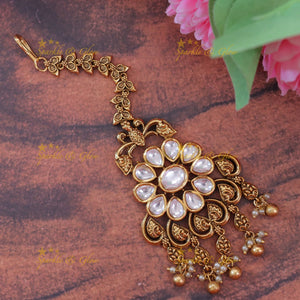 Exquisite Gold Floral Leaf Maang Tikka for Celebrations