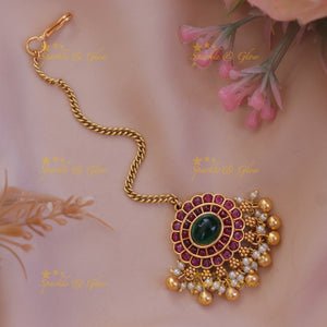 Luxurious Gold Maang Tikka - Exquisite Floral Design
