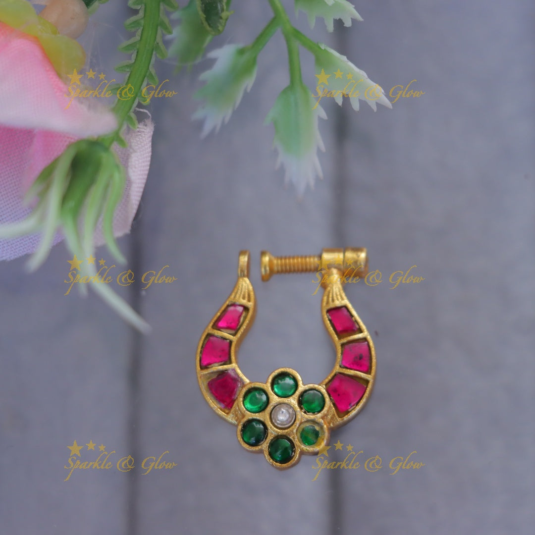 Exquisite Gold Floral Nose Pin for Festive Celebrations
