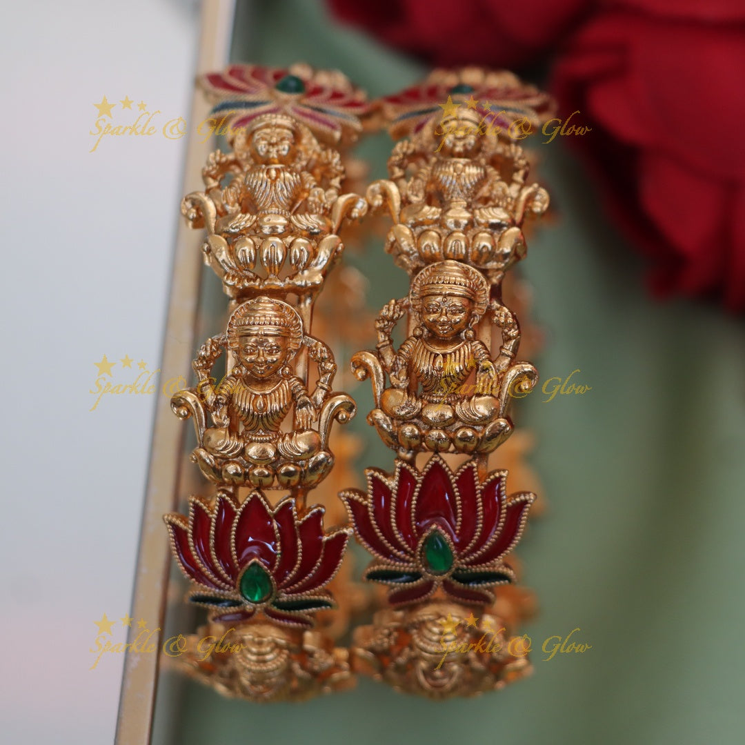 Exquisite Lakshmi Lotus Bangle - Premium Imitation Jewelry