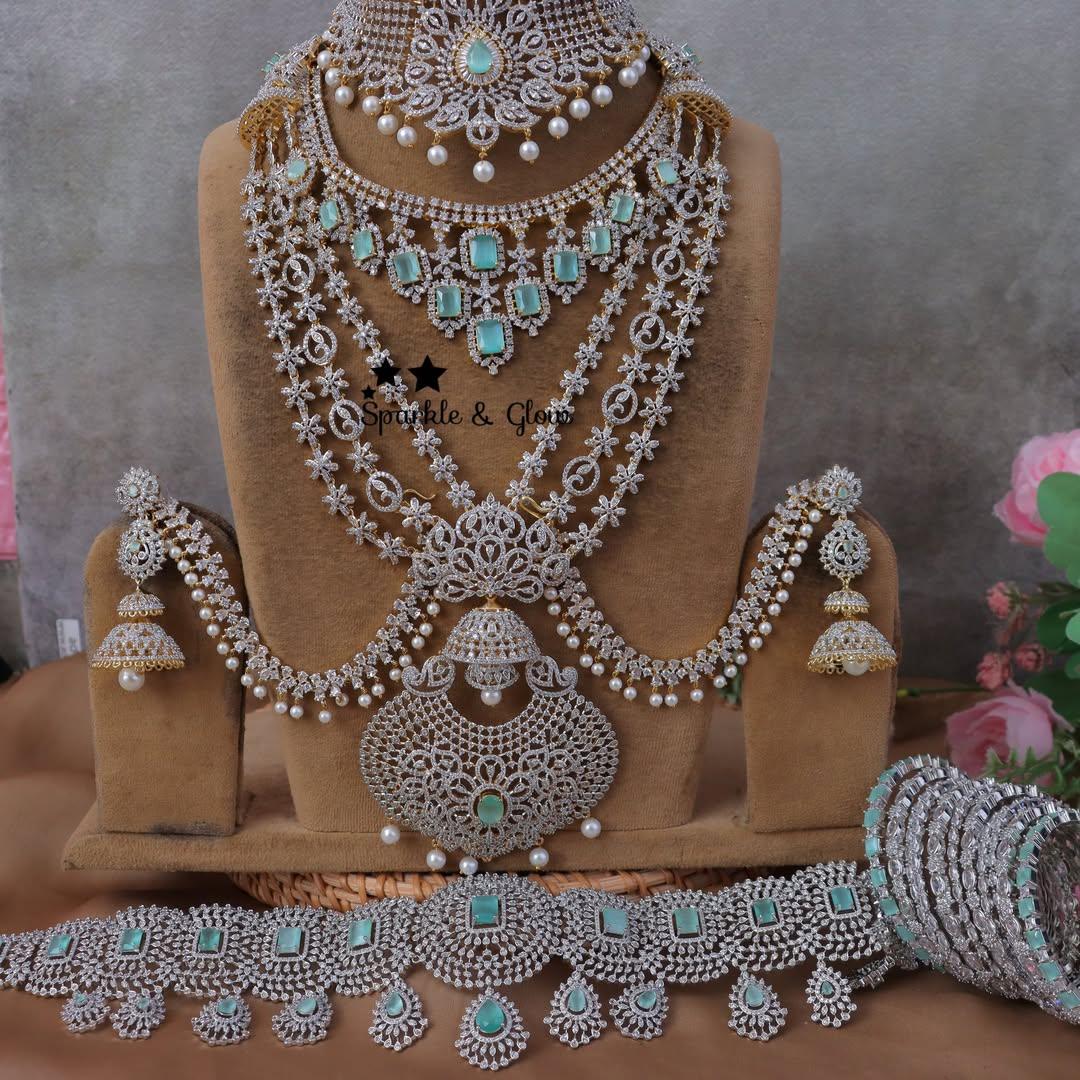 Exquisite Bridal Diamond Necklace Set for Elegance