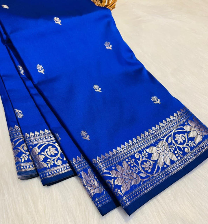 Exquisite Banarasi Katan Saree for Luxurious Weddings