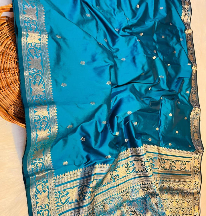 Exquisite Banarasi Katan Saree for Luxurious Weddings