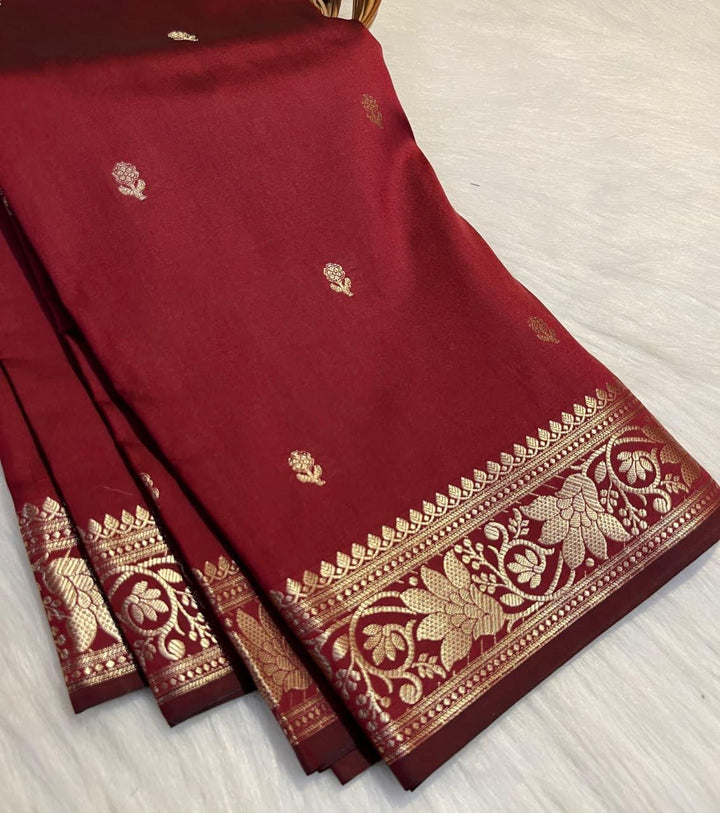 Exquisite Banarasi Katan Saree for Luxurious Weddings
