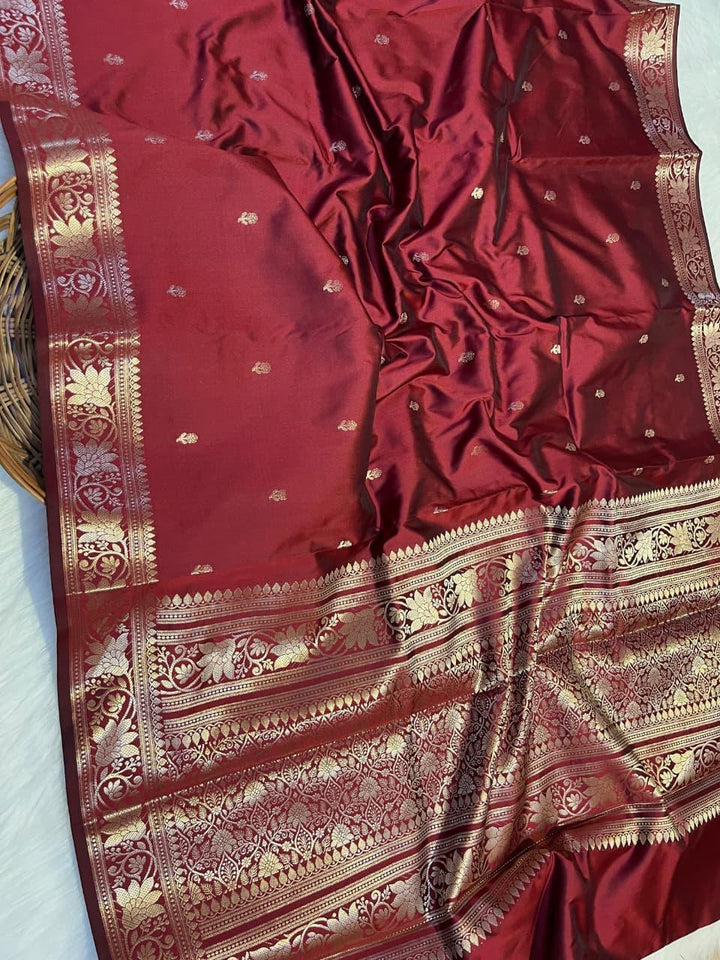 Exquisite Banarasi Katan Saree for Luxurious Weddings