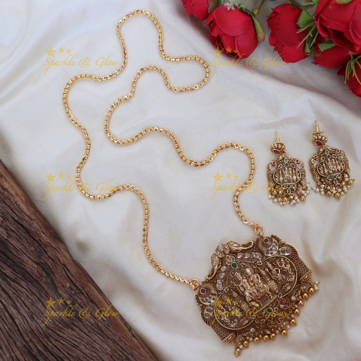 Divine Shiv Parvati Pendant Necklace for Graceful Occasions