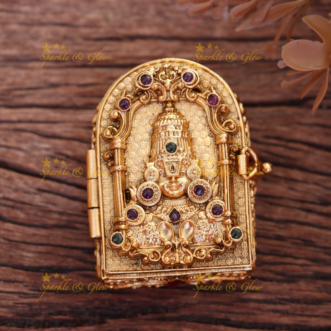 Exquisite Kumkum Box for Elegant Festive Ceremonies