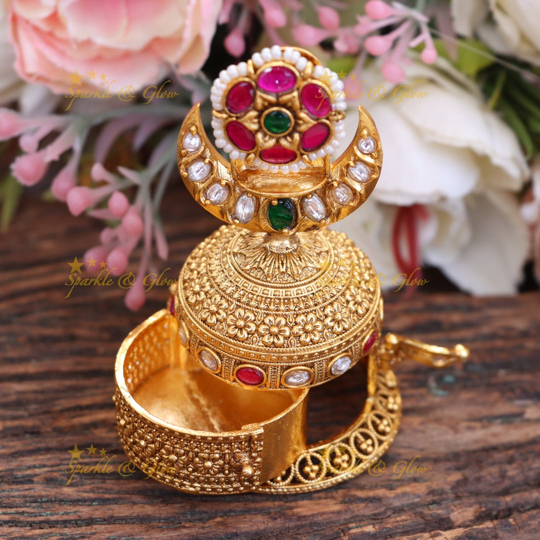 Radiant Gold-Like Kumkum Box for Festive Elegance