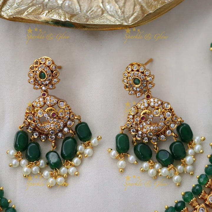 Exquisite Gold-Plated Necklace Set - Festive Collection