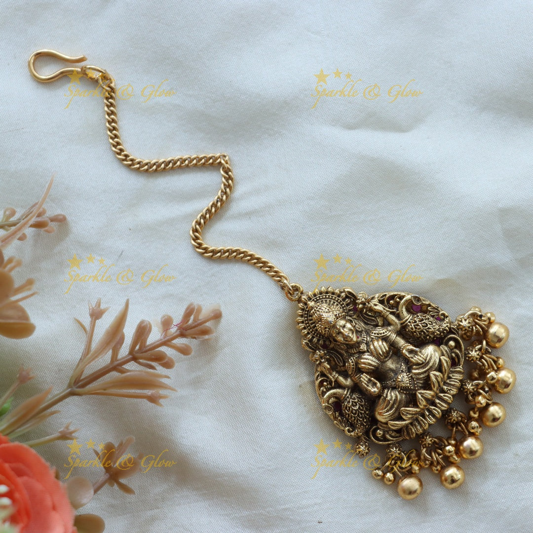 Ethereal Gold-Like Maang Tikka for Wedding Elegance