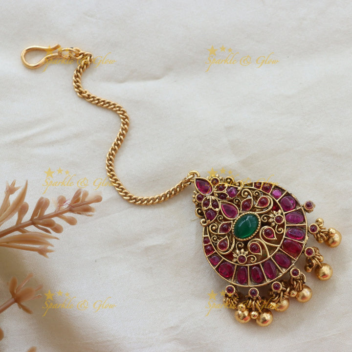 Ethereal Gold-Like Maang Tikka for Wedding Elegance