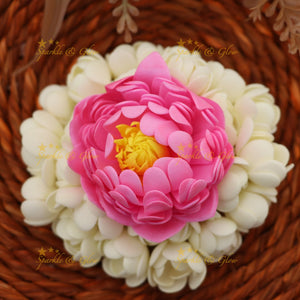 Exquisite Floral Hair Clip – Festive Elegance