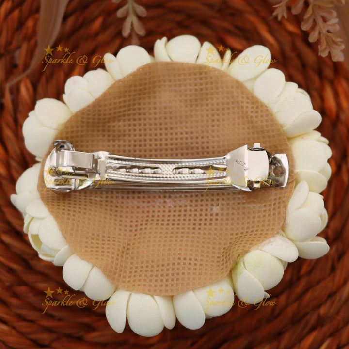 Exquisite Floral Hair Clip – Festive Elegance