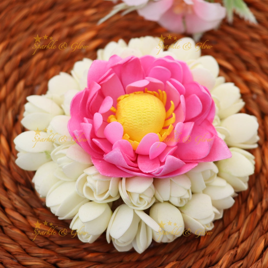 Floral Elegance: Premium Wedding Hair Clip Collection