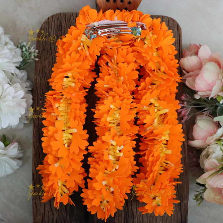 Traditional Kanakambara 3 Layer Floral Hair Clip
