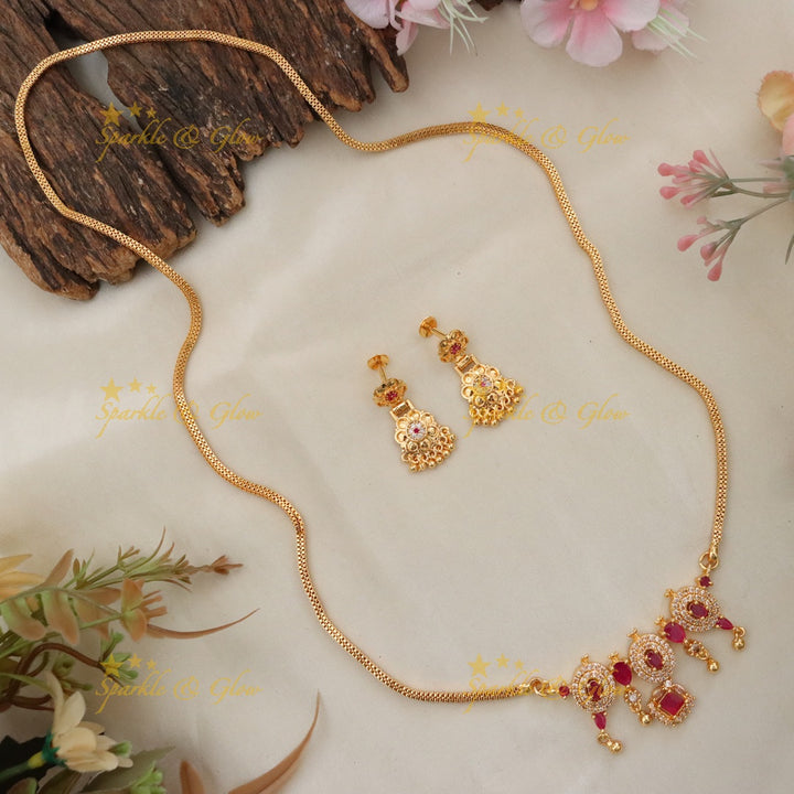 Exquisite Microgold Necklace for Festive Glamour