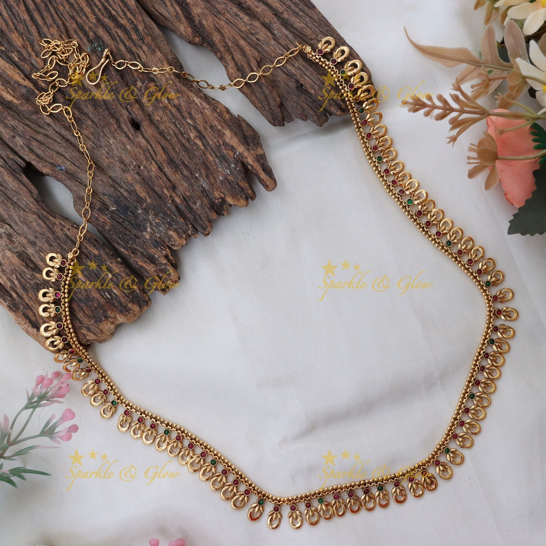 Exquisite Gold Leaf Hip Chain - Perfect for Festive Glam