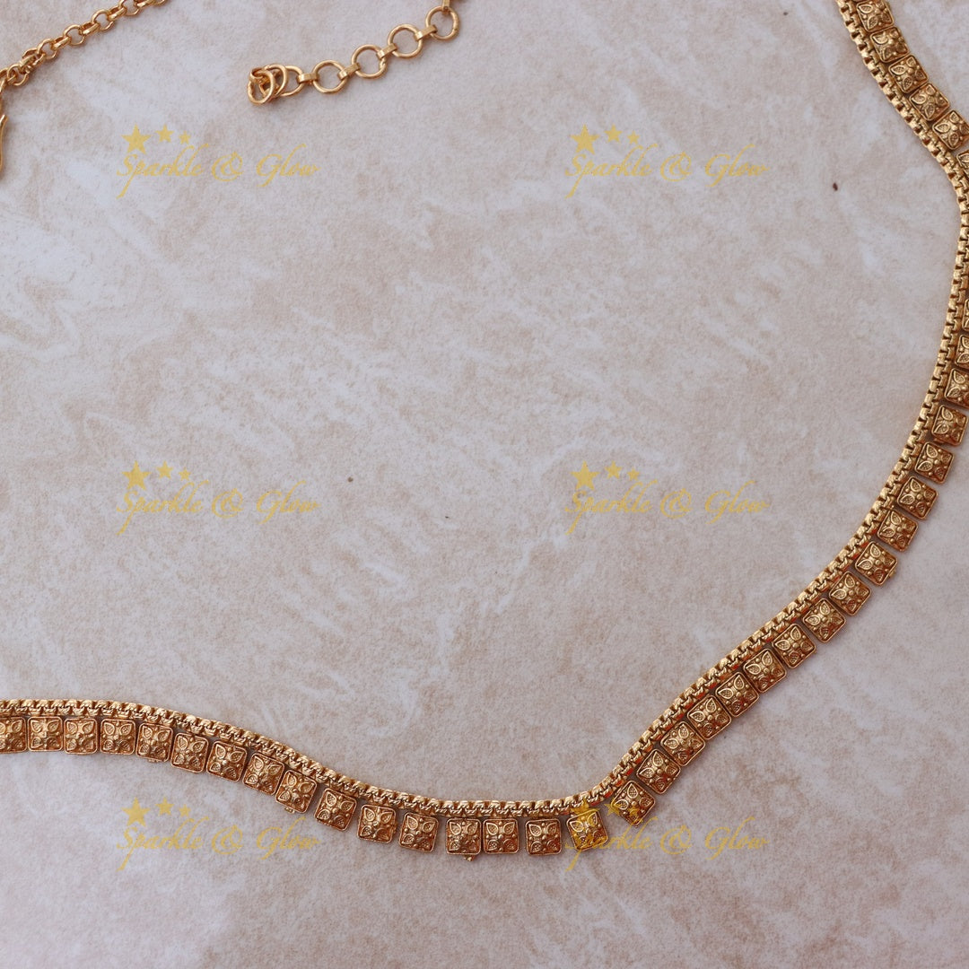 Elegant Floral Gold Hip Chain for Festive Glamour