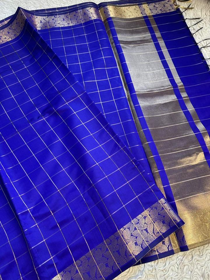 Exquisite Banarasi Silk Saree with Zari Design - New Arrival