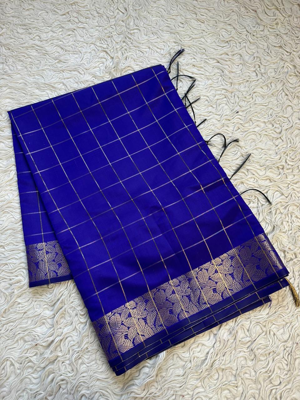 Exquisite Banarasi Silk Saree with Zari Design - New Arrival