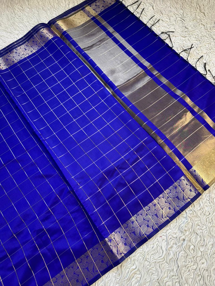 Exquisite Banarasi Silk Saree with Zari Design - New Arrival